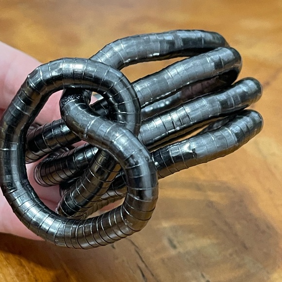 Vintage Bending Gunmetal Tone Jewelry, Snake
necklace, choker, bracelet, art NEW - Picture 3 of 12